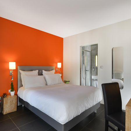 Hotel Douglas Puteaux Dış mekan fotoğraf