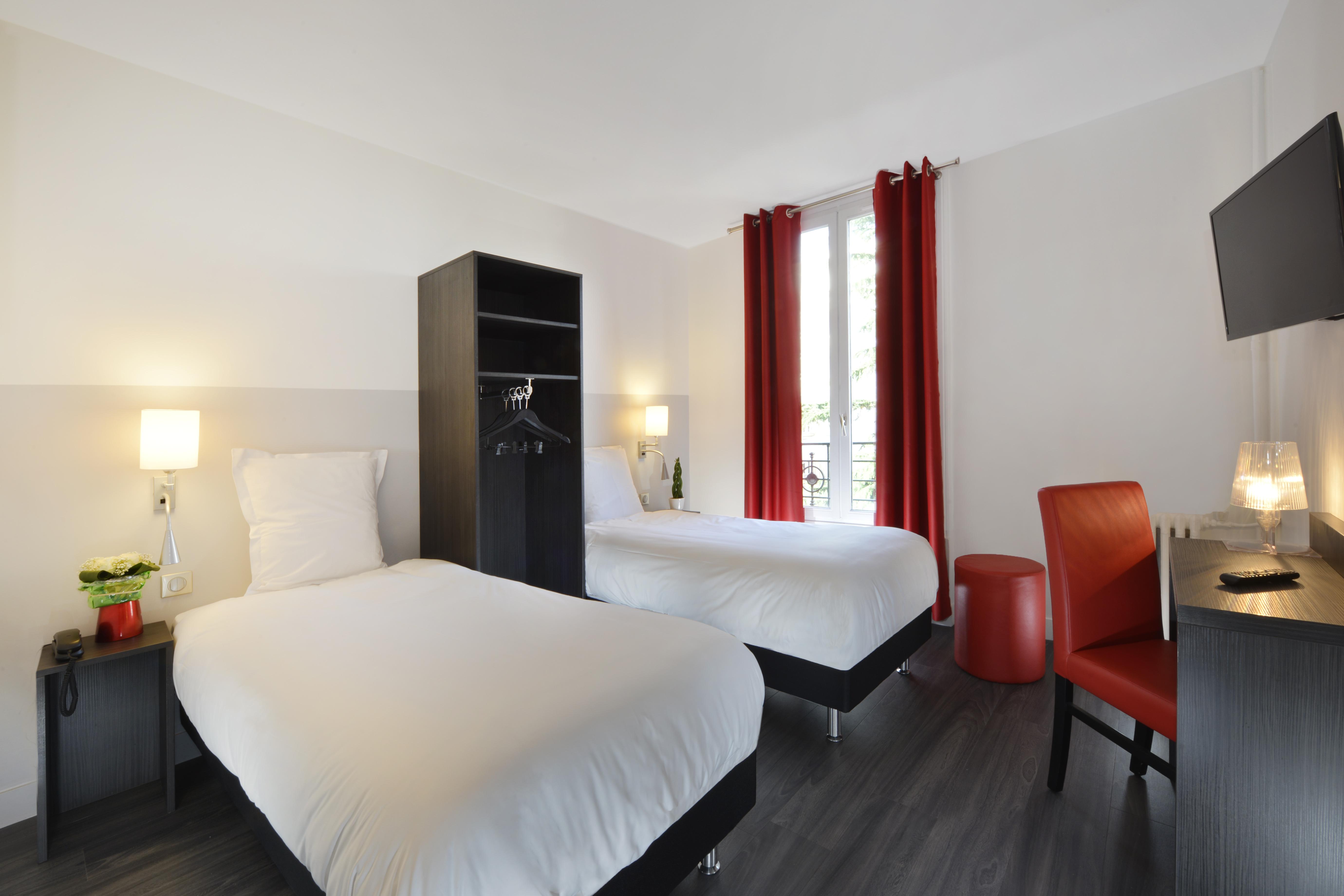 Hotel Douglas Puteaux Dış mekan fotoğraf