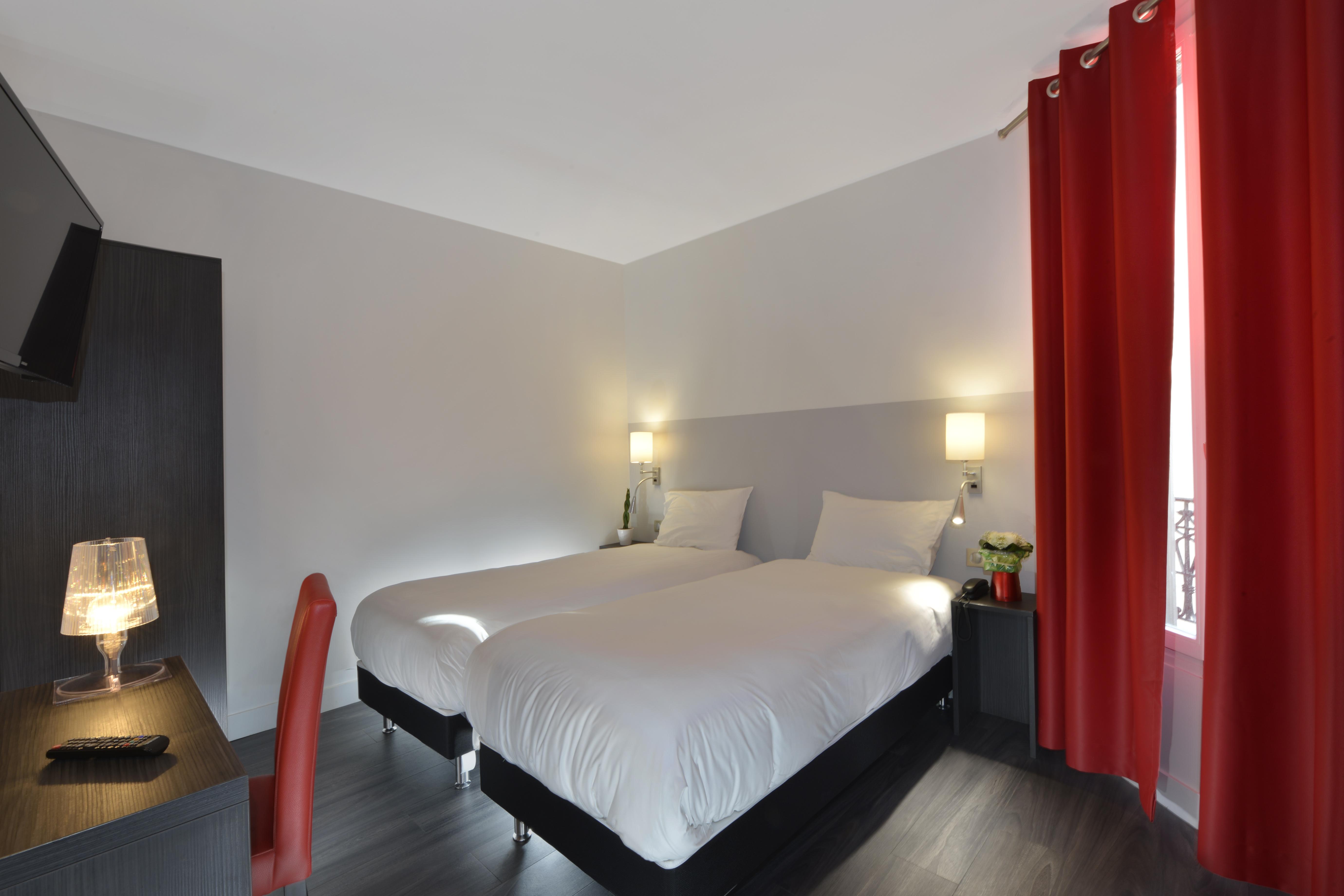 Hotel Douglas Puteaux Dış mekan fotoğraf