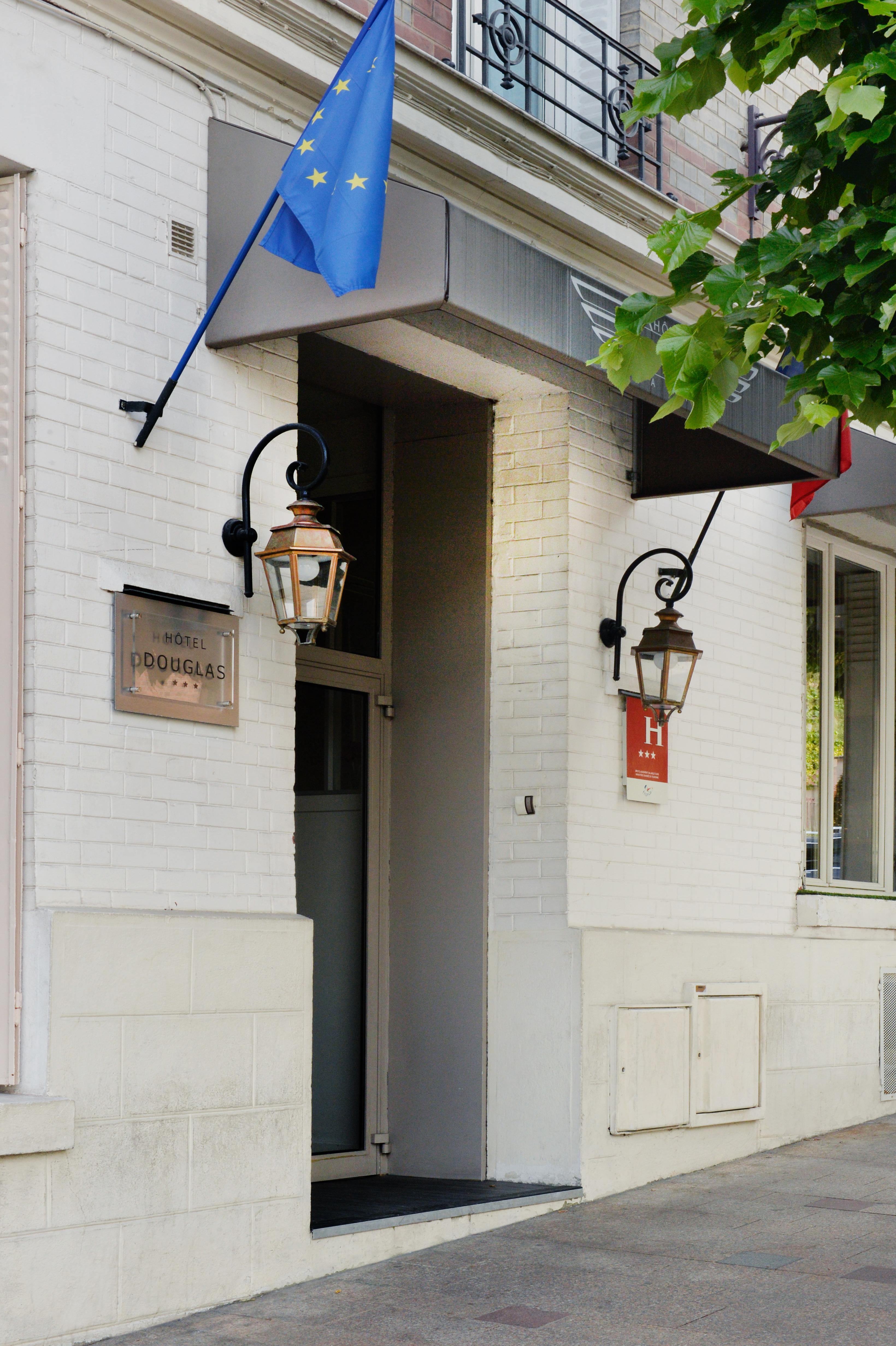 Hotel Douglas Puteaux Dış mekan fotoğraf