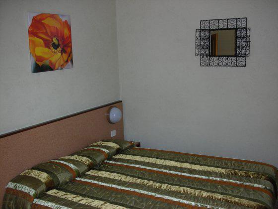 Hotel Douglas Puteaux Oda fotoğraf